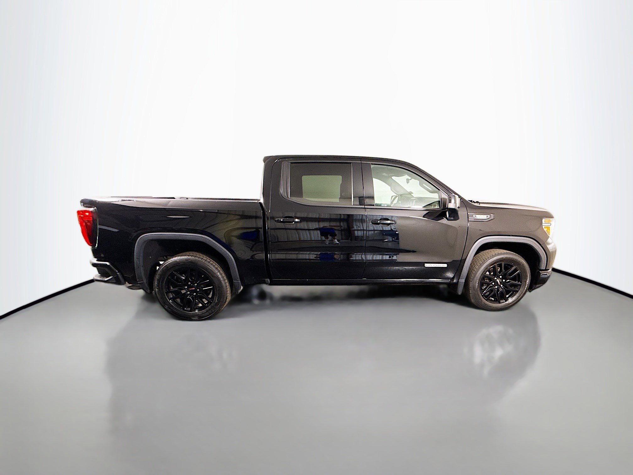 Used 2021 GMC Sierra 1500 Elevation w/ Driver Alert Package I RWD image 11