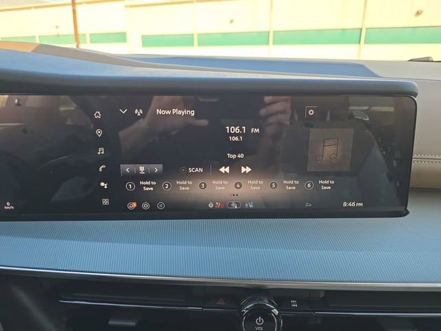 New 2026 Nissan Murano Platinum image 8