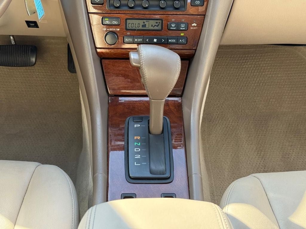 Used 2001 Lexus ES 330 FWD image 12