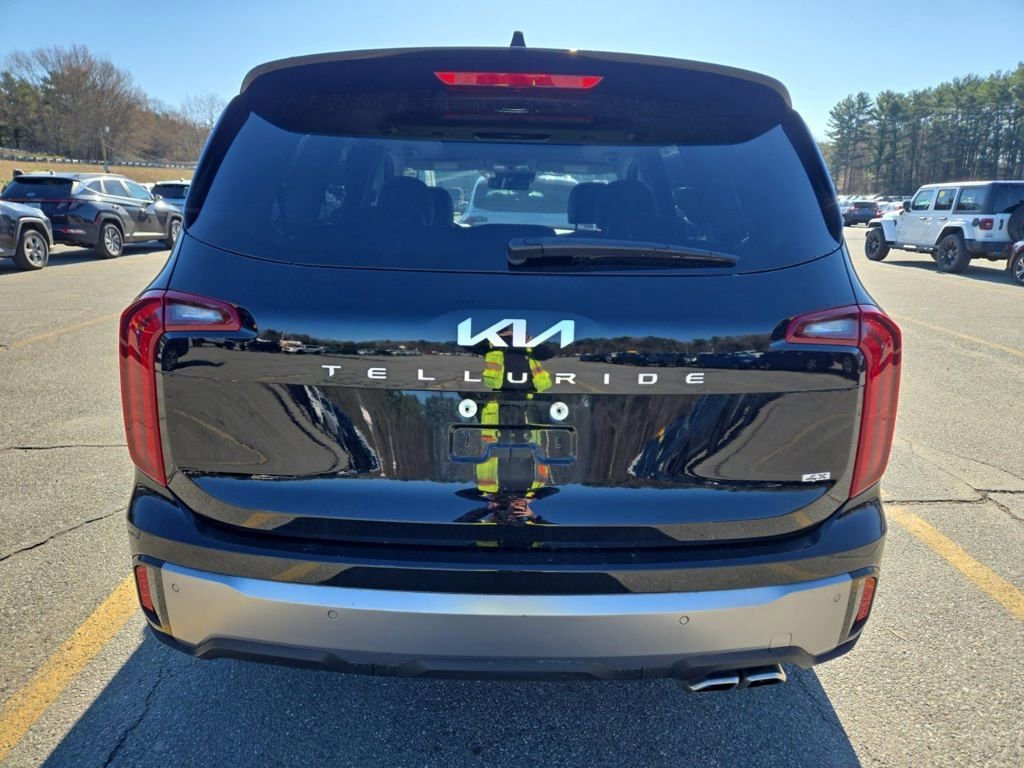 Used 2025 Kia Telluride S AWD/4WD image 12