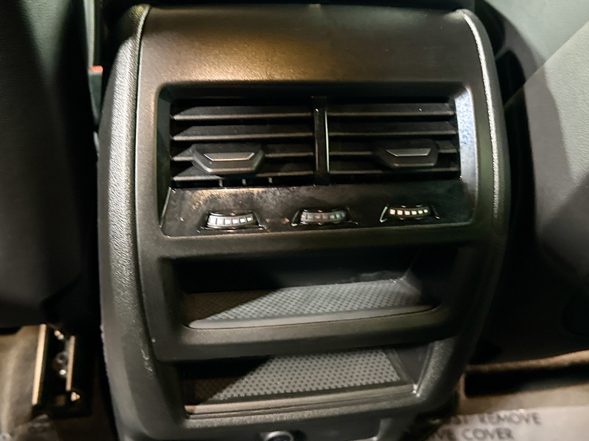 Used 2025 BMW X6 xDrive40i w/ Premium Package image 20