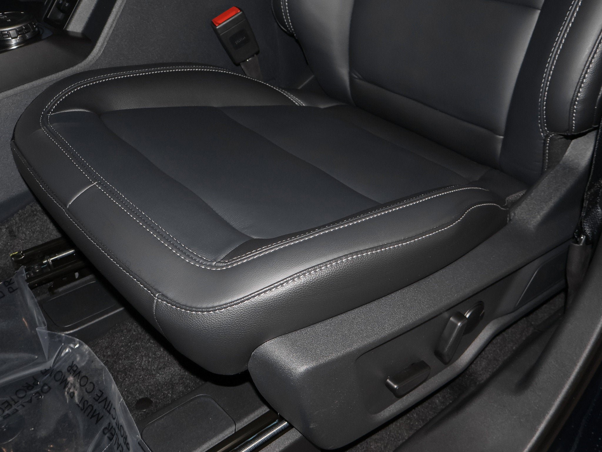 New 2026 Ford Bronco Outer Banks AWD/4WD image 24