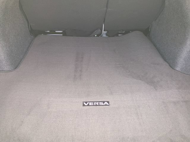 Used 2023 Nissan Versa SR w/ Trunk Package FWD image 7