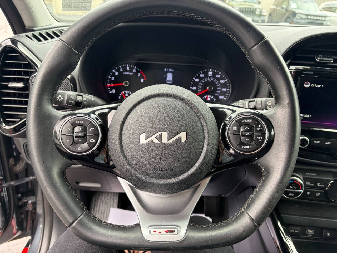 Used 2022 Kia Soul GT-Line FWD image 15