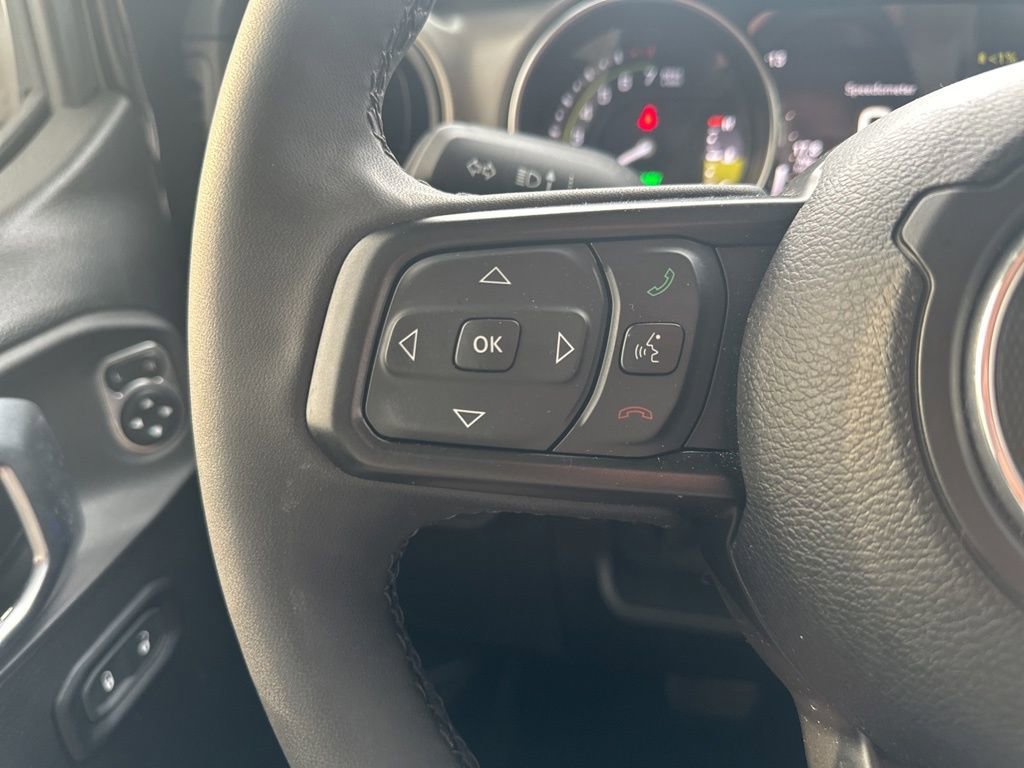 Used 2023 Jeep Wrangler Unlimited w/ Cold Weather Group image 20