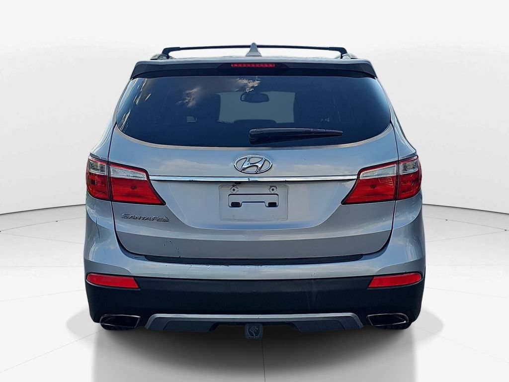Used 2014 Hyundai Santa Fe GLS FWD image 7