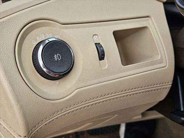Used 2011 Buick LaCrosse CXL image 12