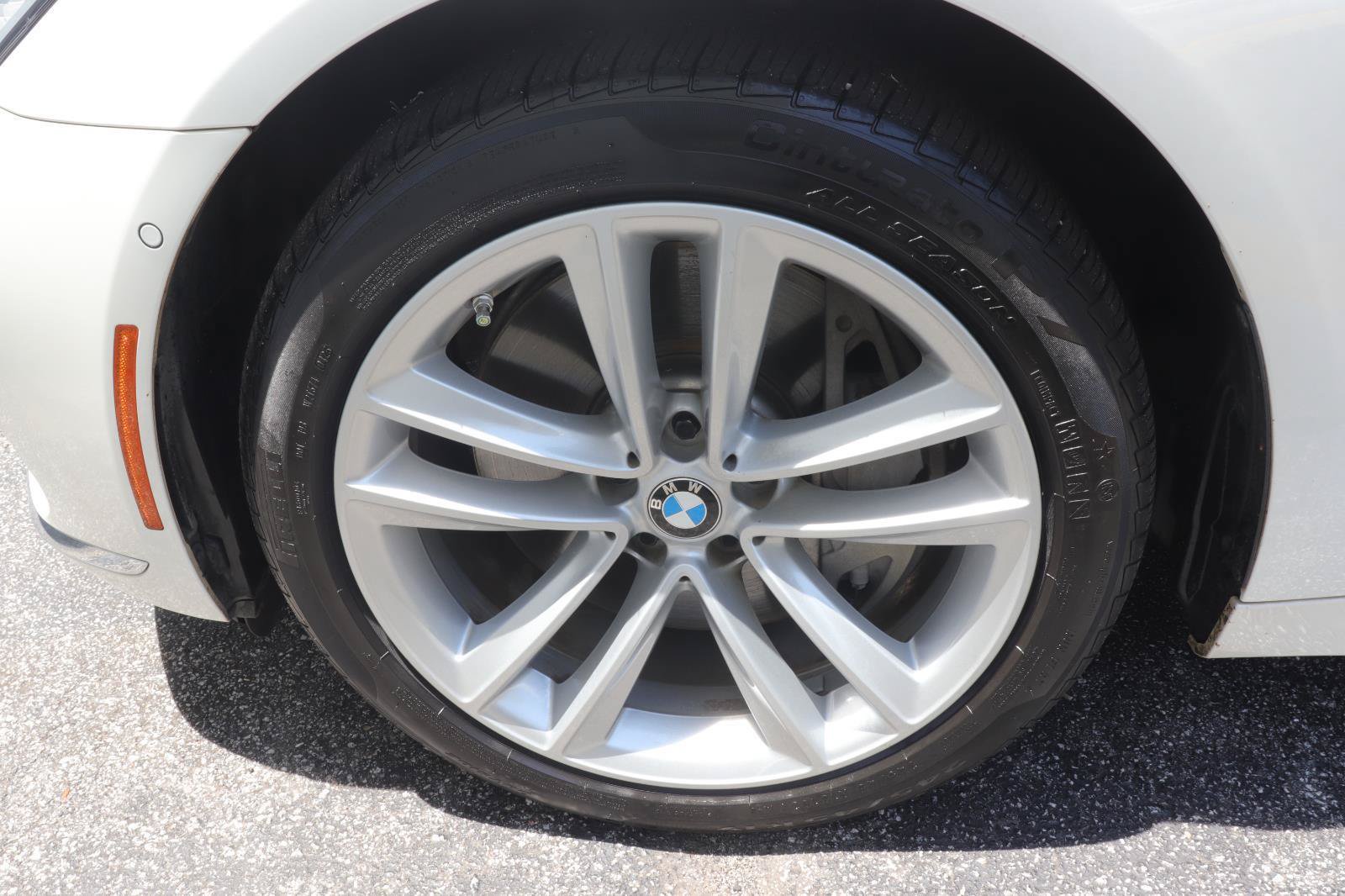 Used 2018 BMW 750i RWD image 37
