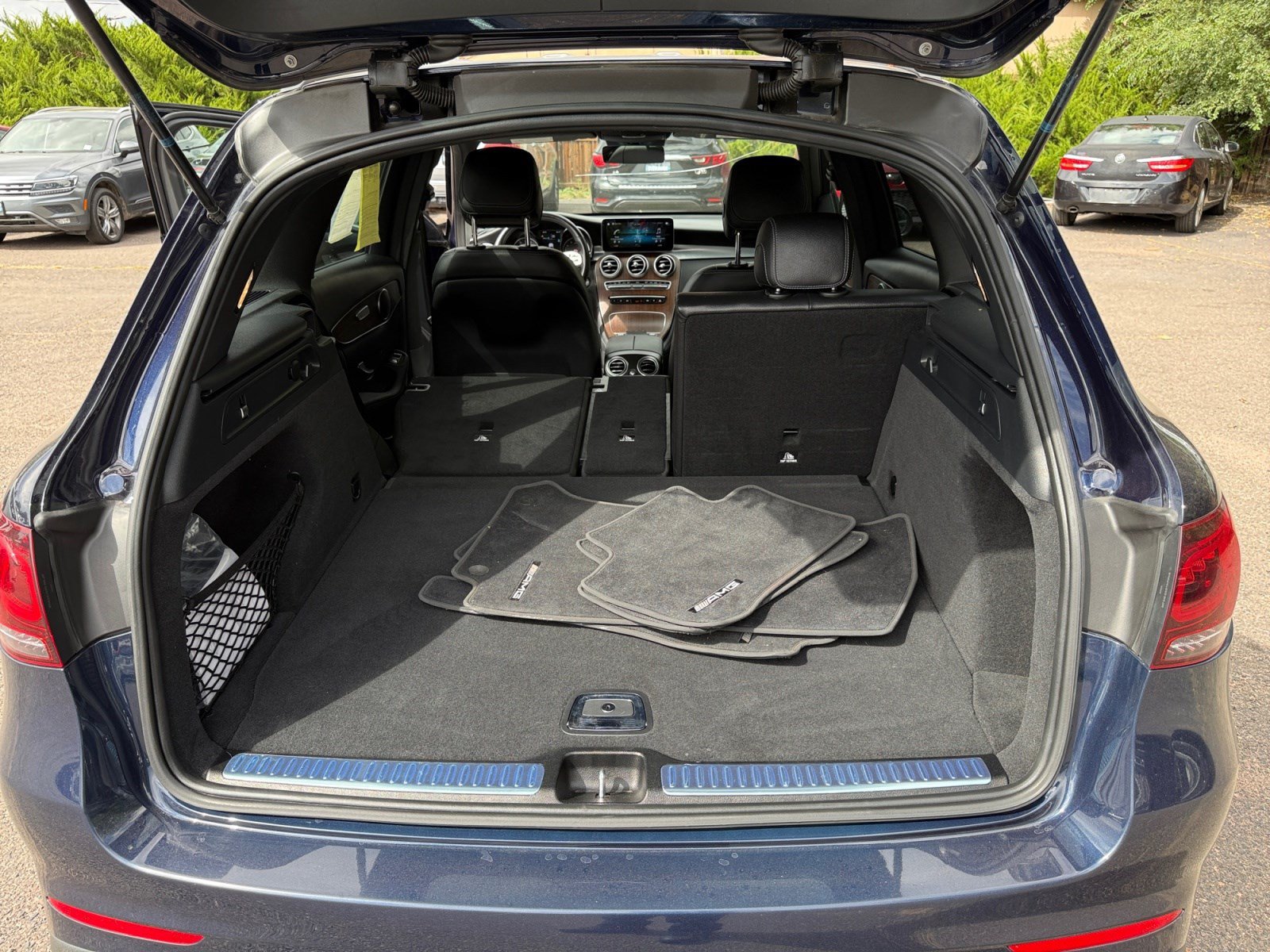 Used 2021 Mercedes-Benz GLC 300 4MATIC image 32