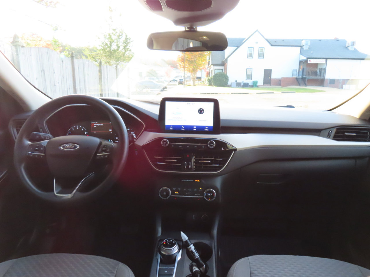 Used 2020 Ford Escape SE image 24