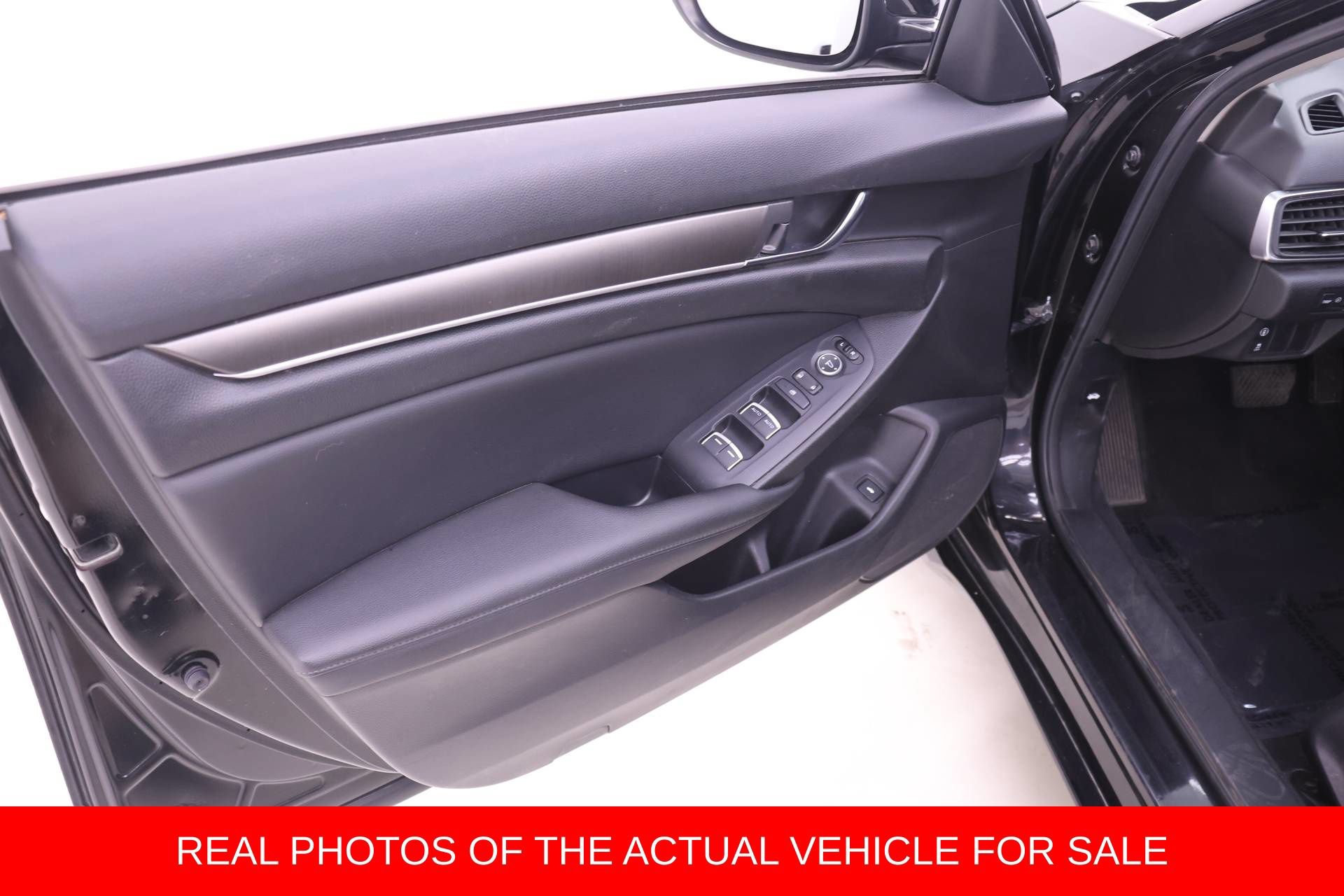 Used 2020 Honda Accord Hybrid image 9