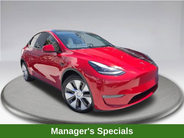Used 2022 Tesla Model Y Long Range AWD/4WD image 2