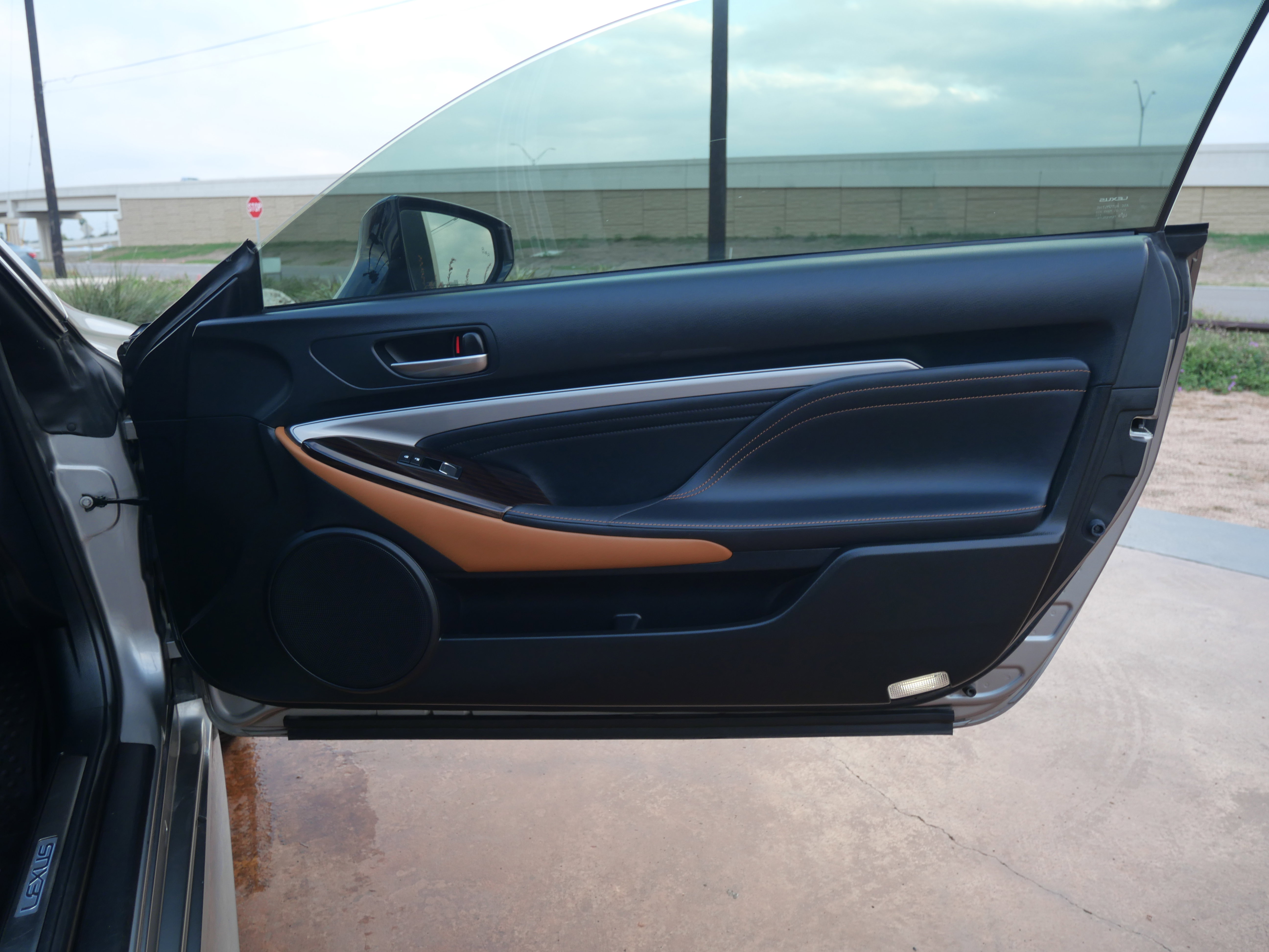 Used 2021 Lexus RC 350 w/ Premium Package image 9