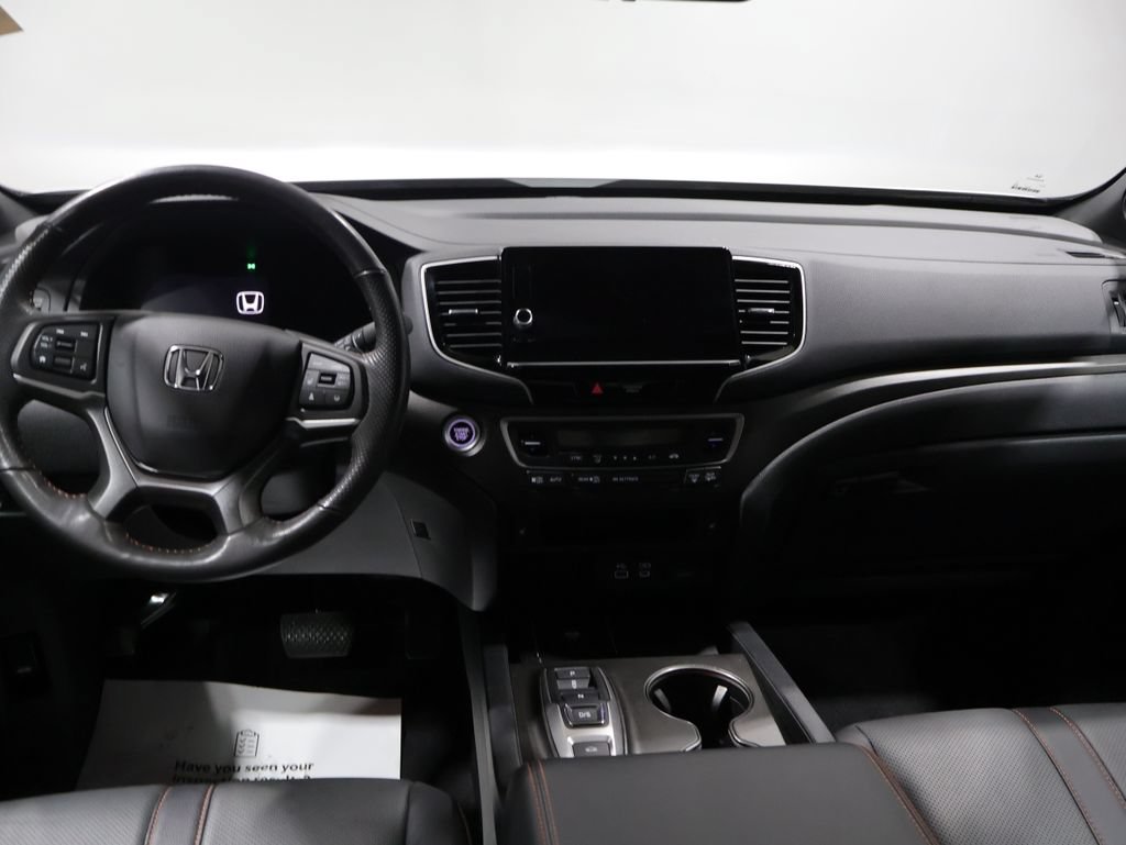 Used 2025 Honda Ridgeline TrailSport image 17