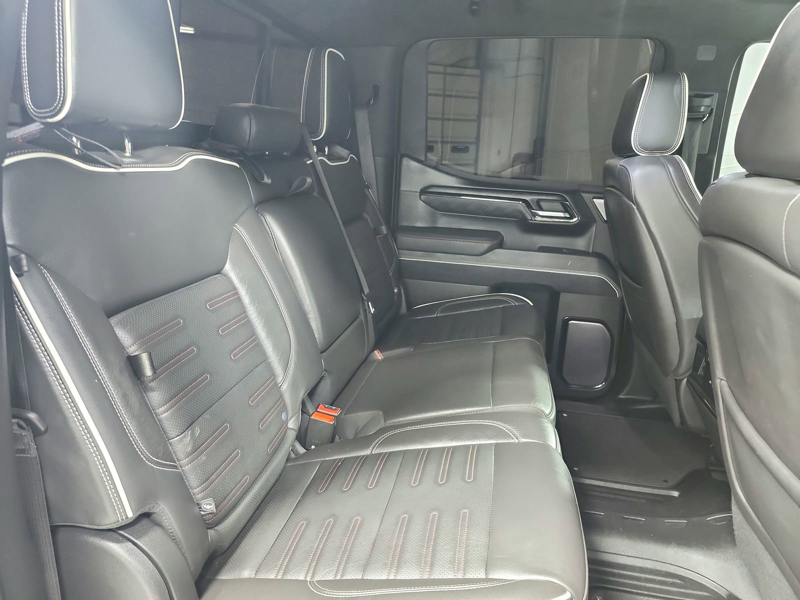 Used 2023 GMC Sierra 1500 AT4X image 46