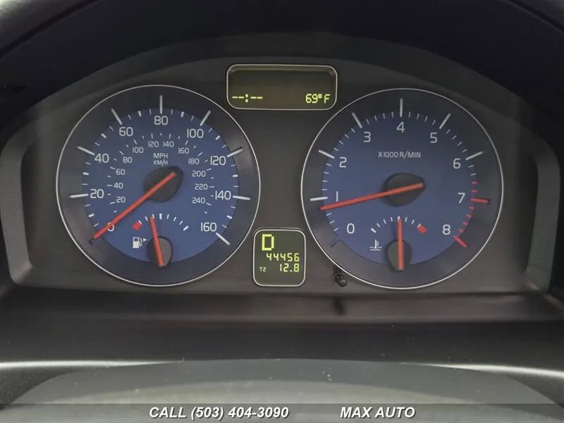 Used 2011 Volvo C30 T5 R-Design image 28