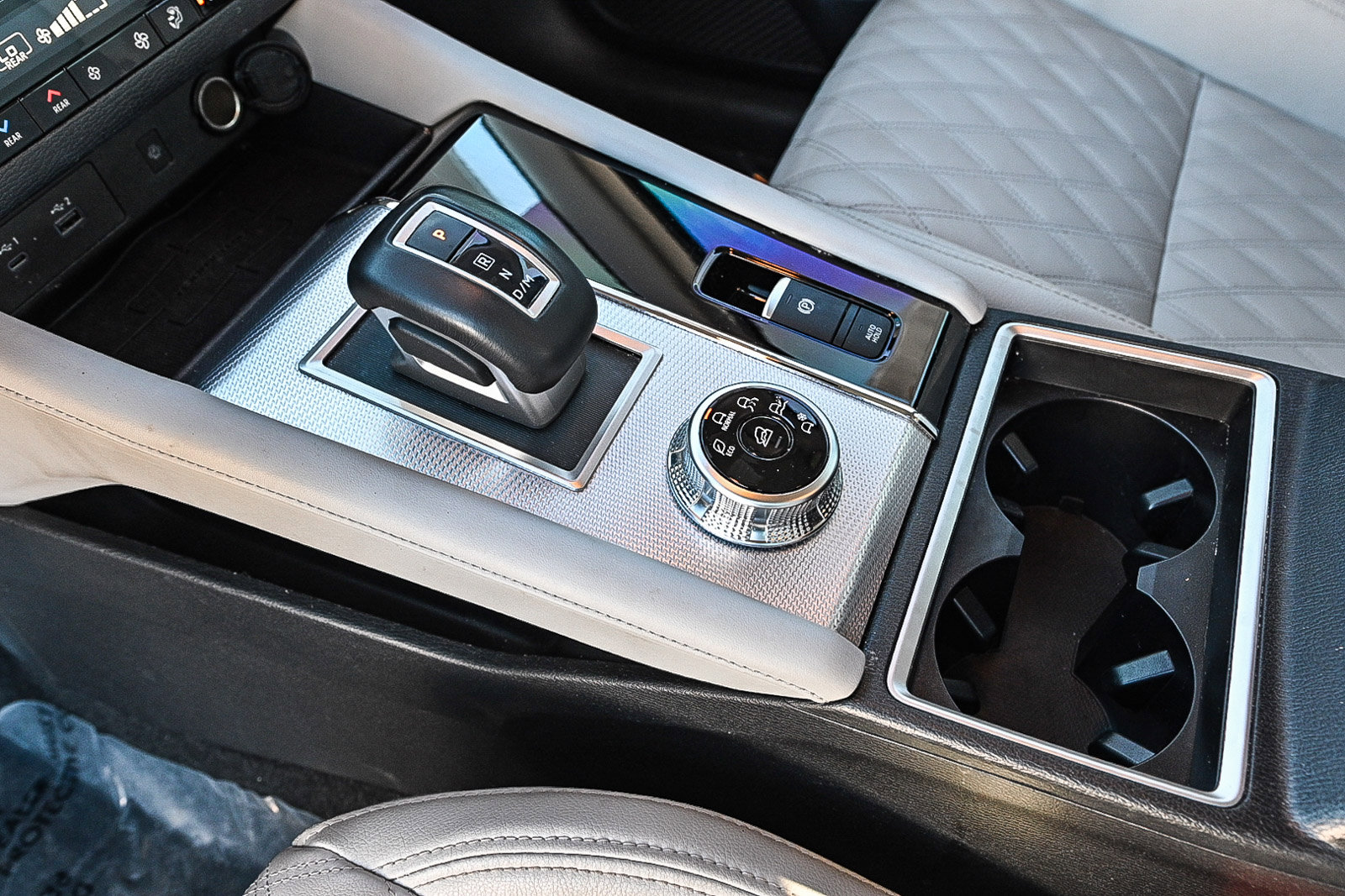 Used 2022 Mitsubishi Outlander SEL image 20