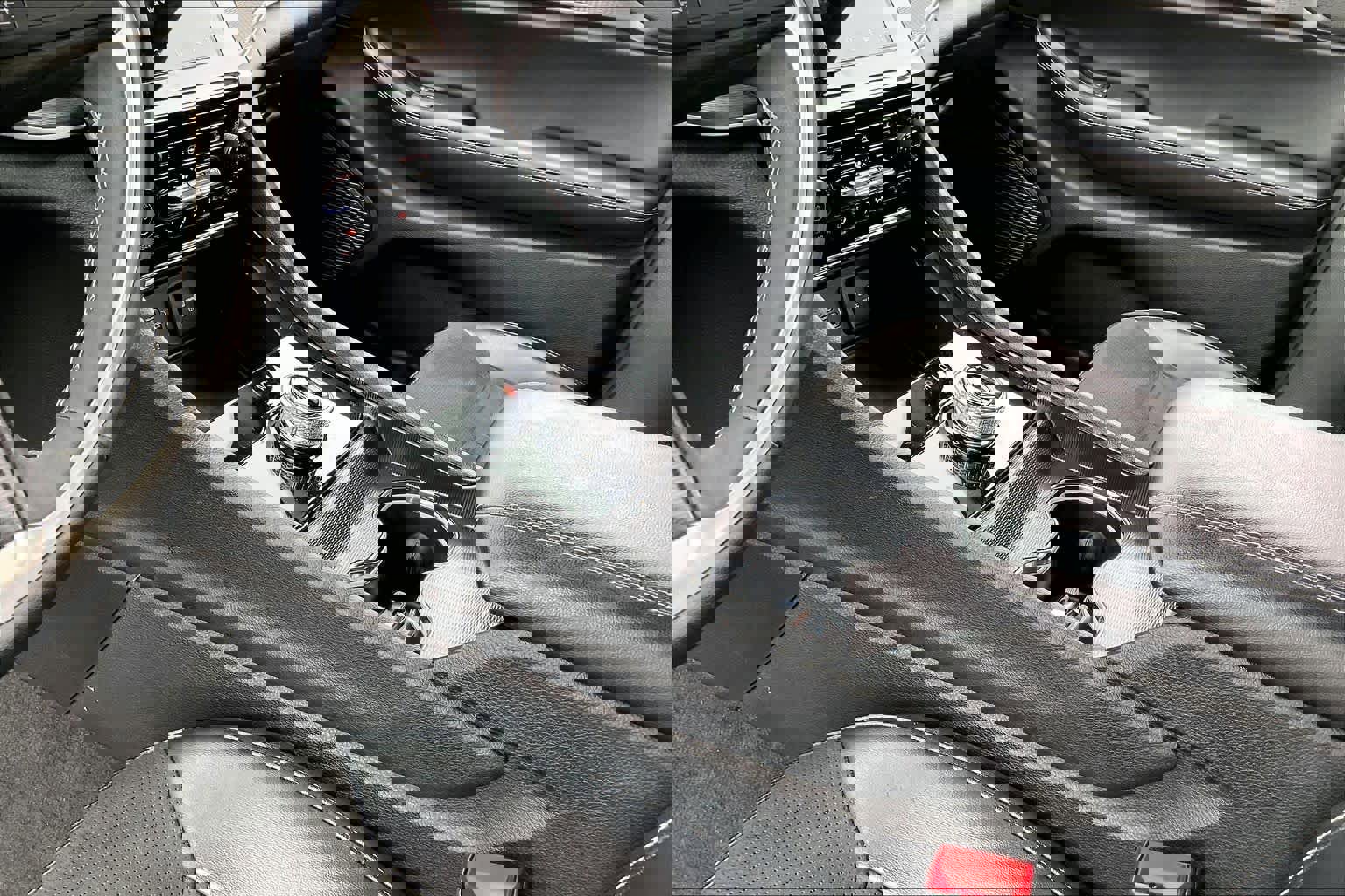 Used 2024 Jeep Grand Cherokee Altitude image 18