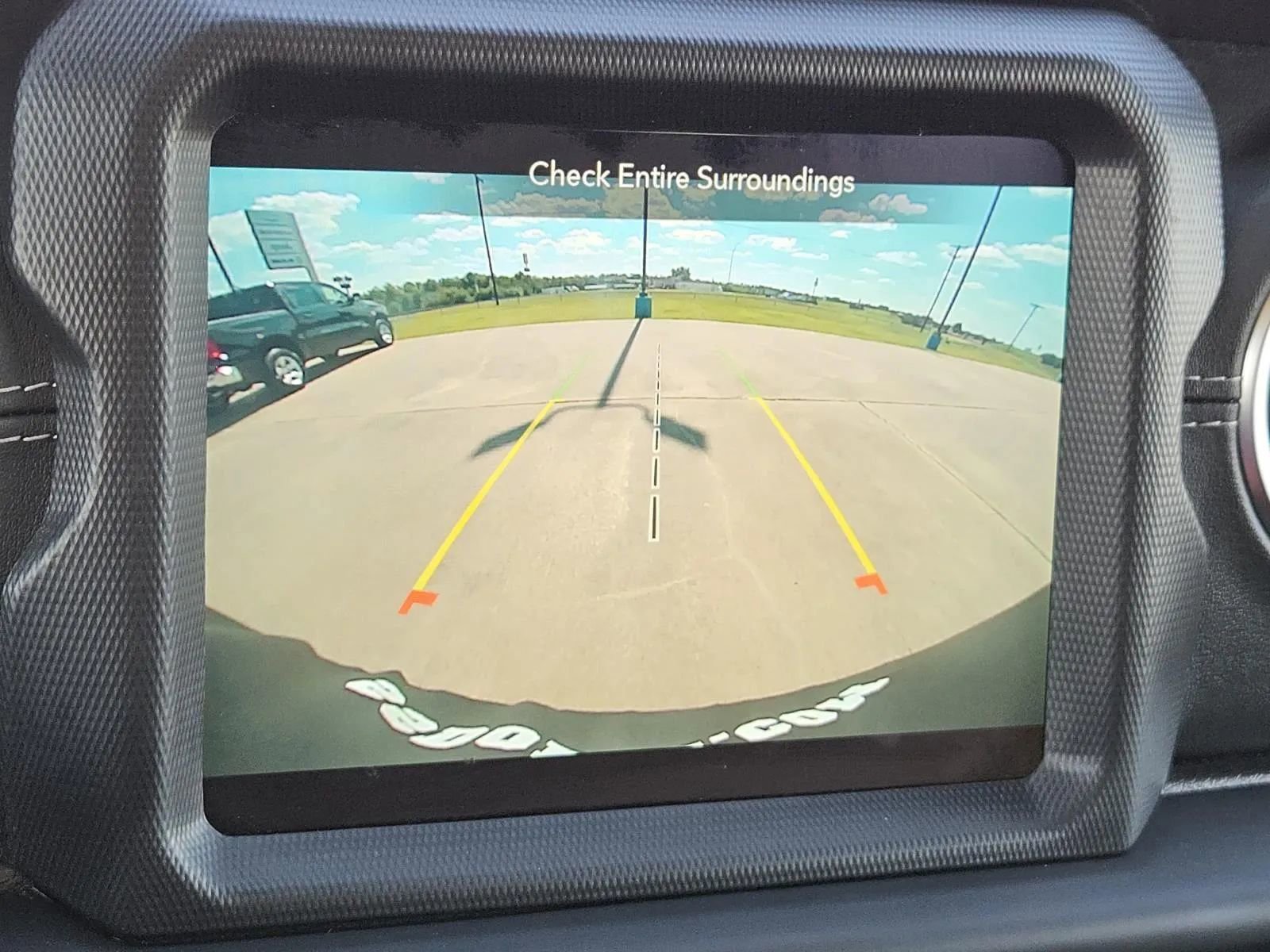 Used 2023 Jeep Wrangler Sahara image 19