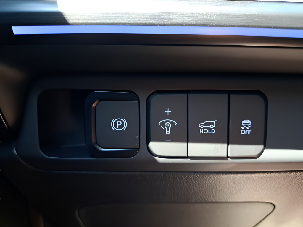 New 2025 Hyundai Santa Fe Calligraphy AWD/4WD image 25