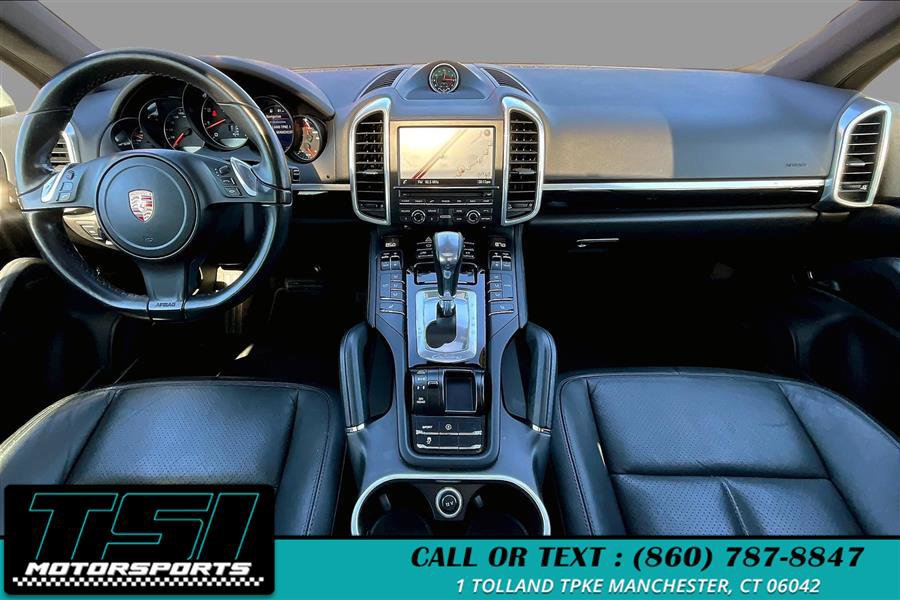 Used 2014 Porsche Cayenne Platinum Edition image 16