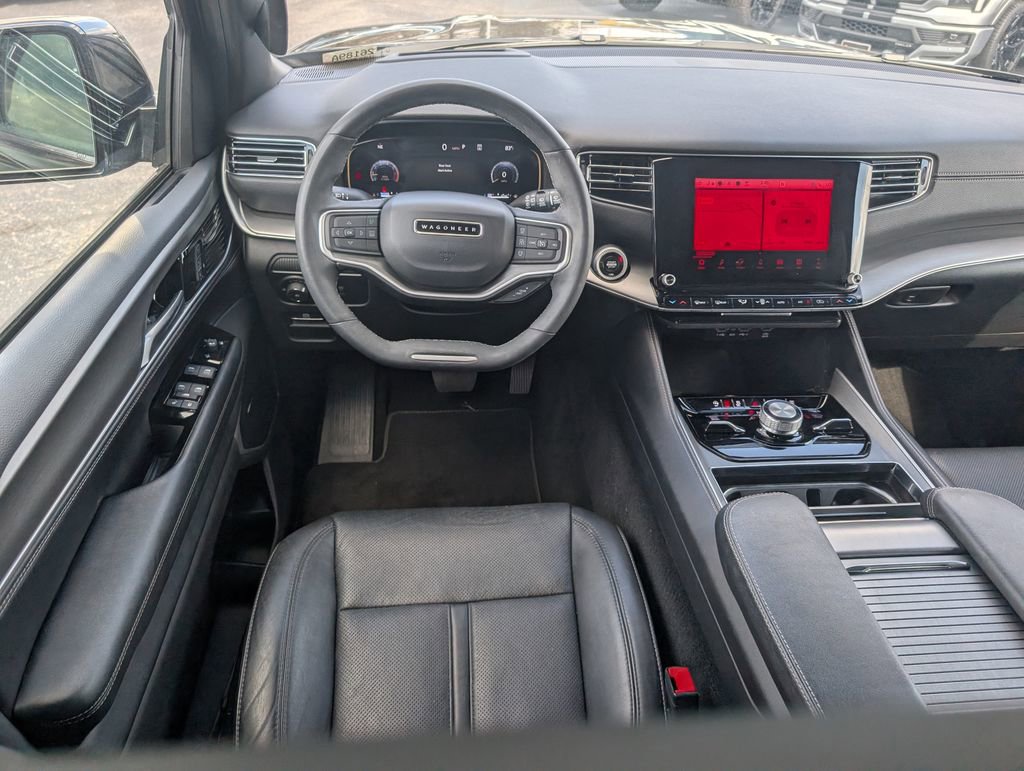 Used 2025 Jeep Wagoneer Series II w/ Convenience Group I image 12
