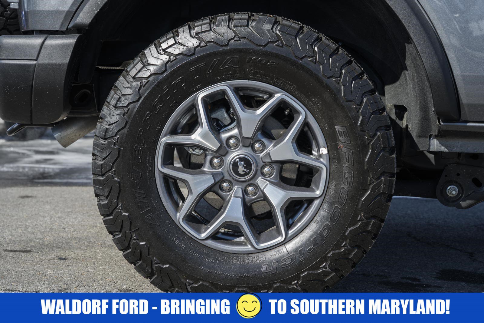 Used 2025 Ford Bronco Badlands image 20