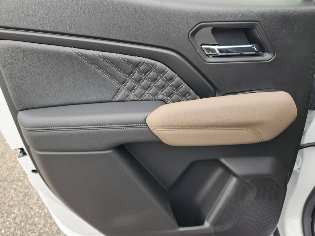 New 2026 GMC Canyon Denali AWD/4WD image 36