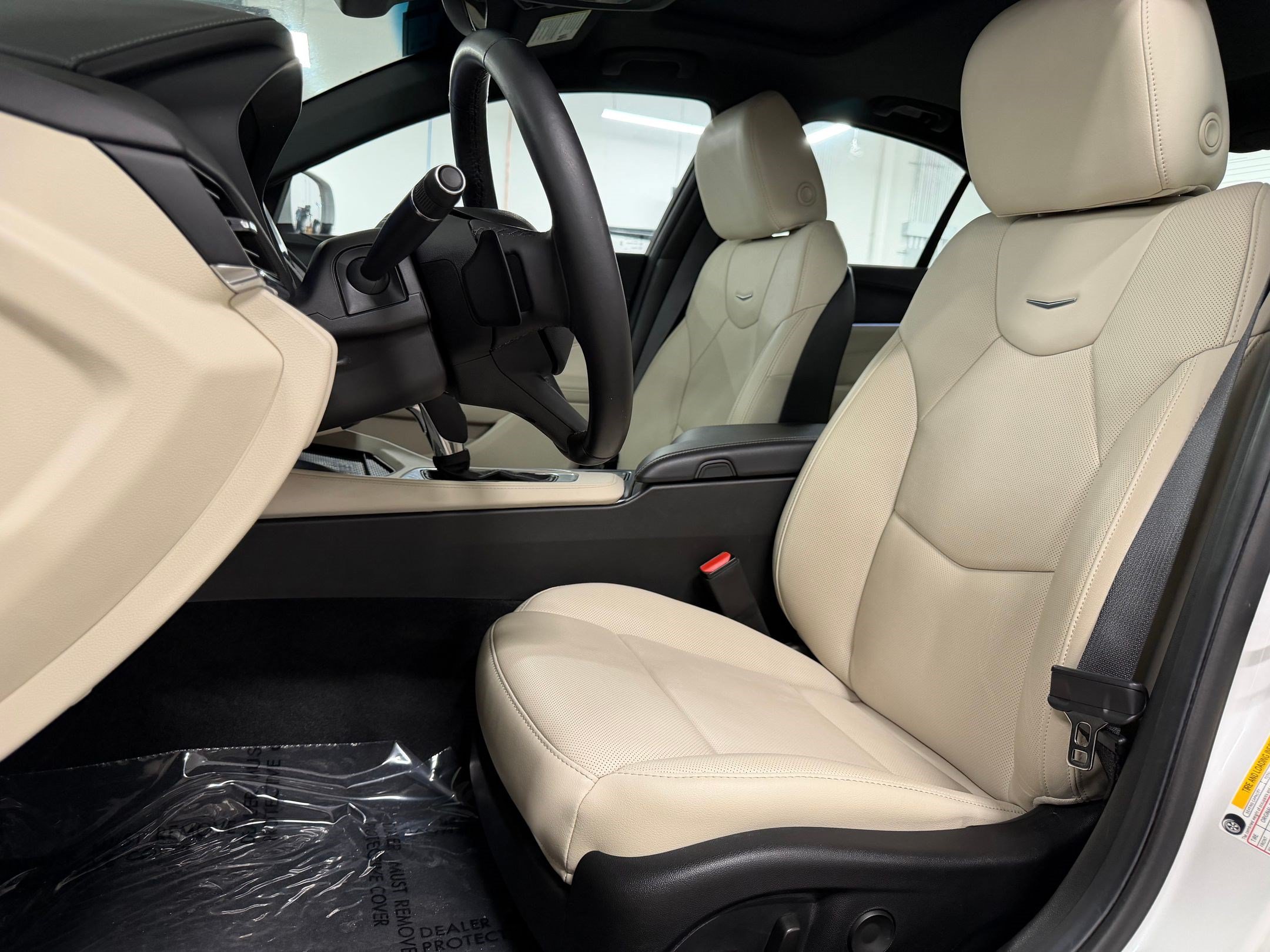 Certified 2023 Cadillac CT4 Premium Luxury RWD image 5