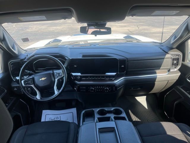 Used 2024 Chevrolet Silverado 2500 LT AWD/4WD image 19