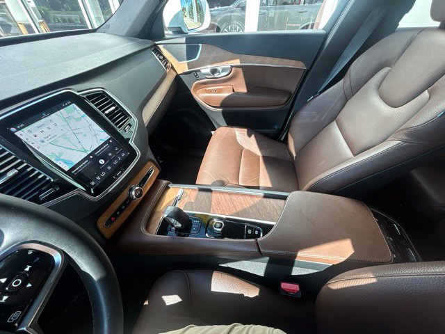 Certified 2024 Volvo XC90 B6 Plus AWD/4WD image 21