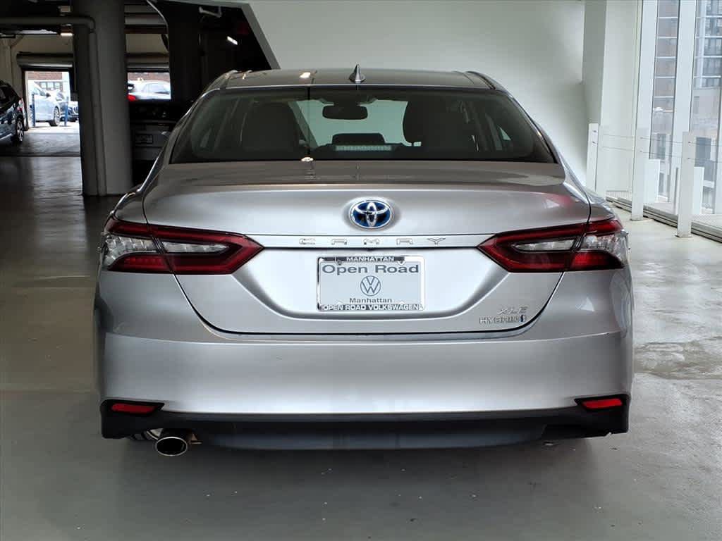 Used 2023 Toyota Camry XLE FWD image 5