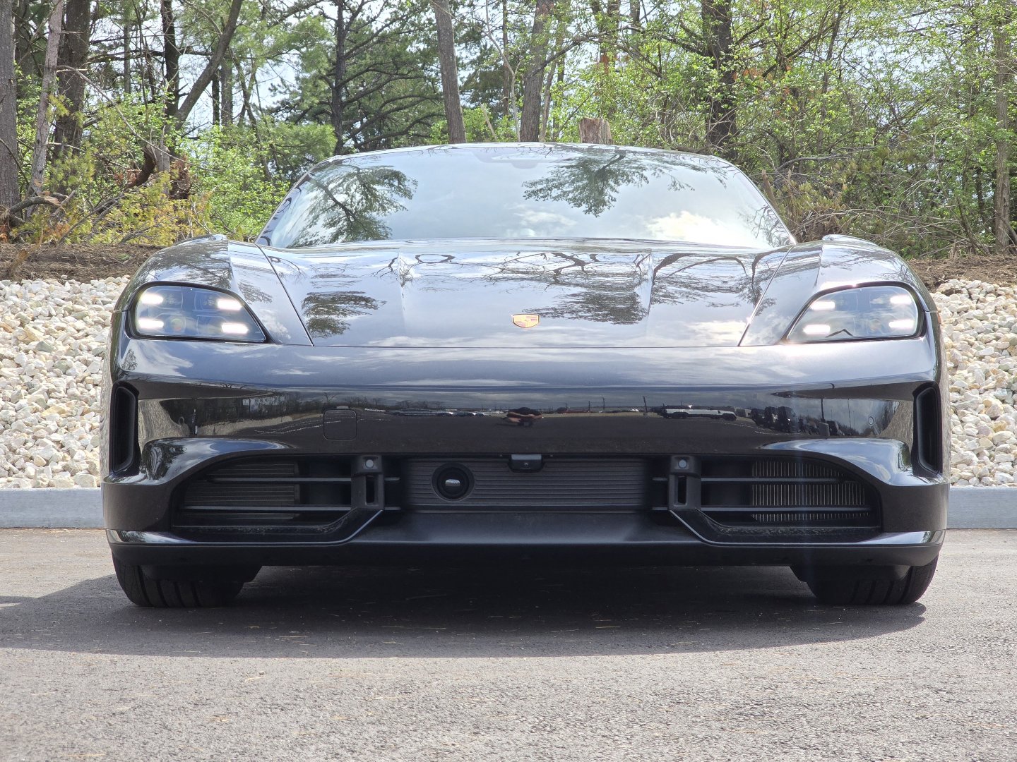 Used 2026 Porsche Taycan 4S image 30