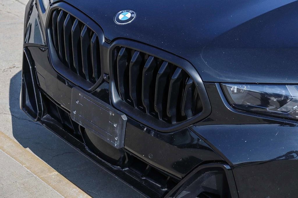 Used 2025 BMW X6 xDrive40i AWD/4WD image 9