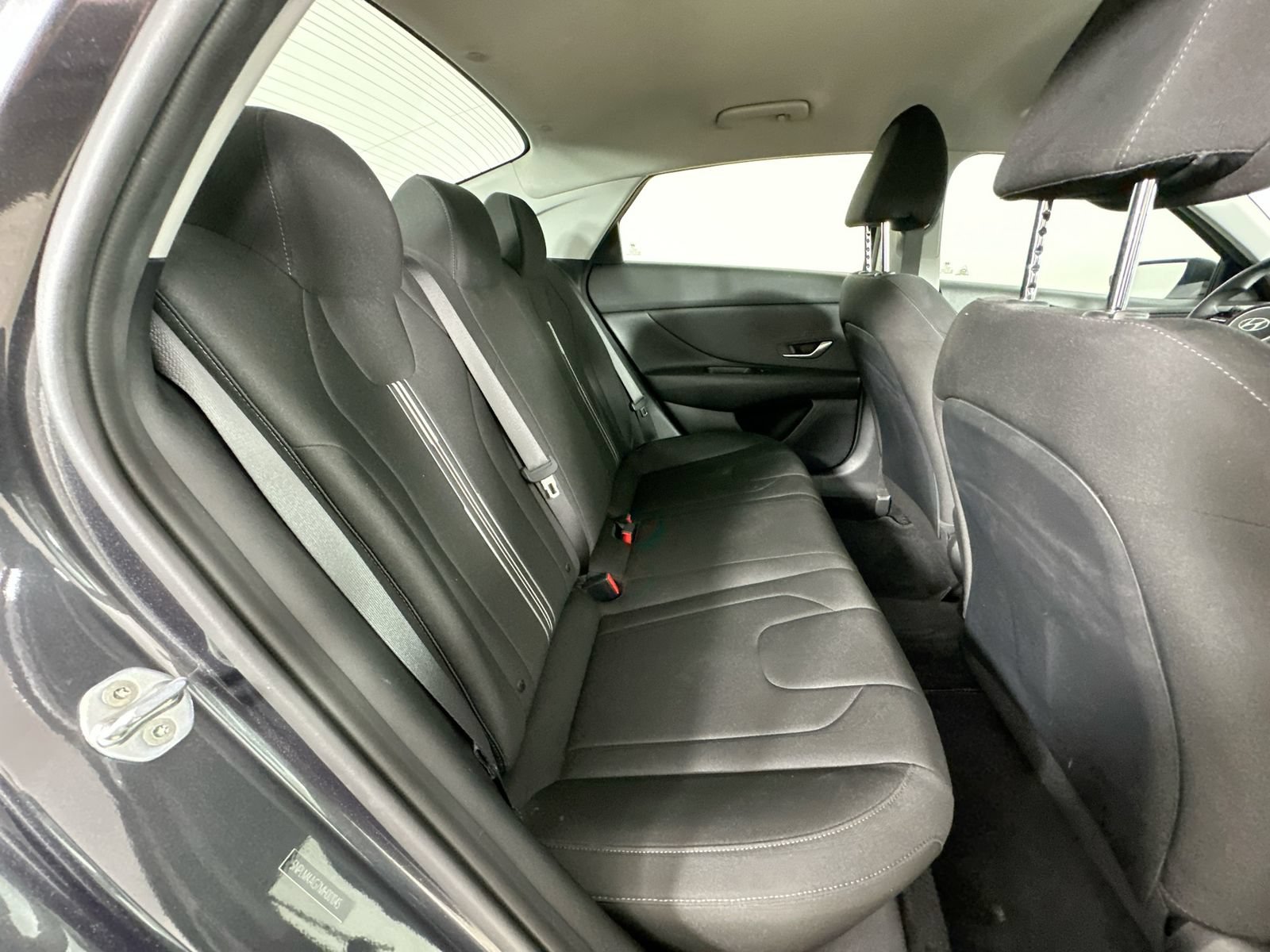 Used 2021 Hyundai Elantra SEL FWD image 38