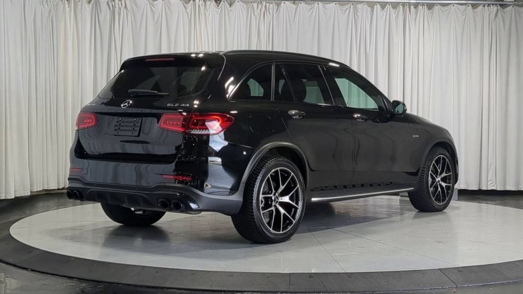 Used 2020 Mercedes-Benz GLC 43 AMG 4MATIC w/ Driver Assistance Package image 9
