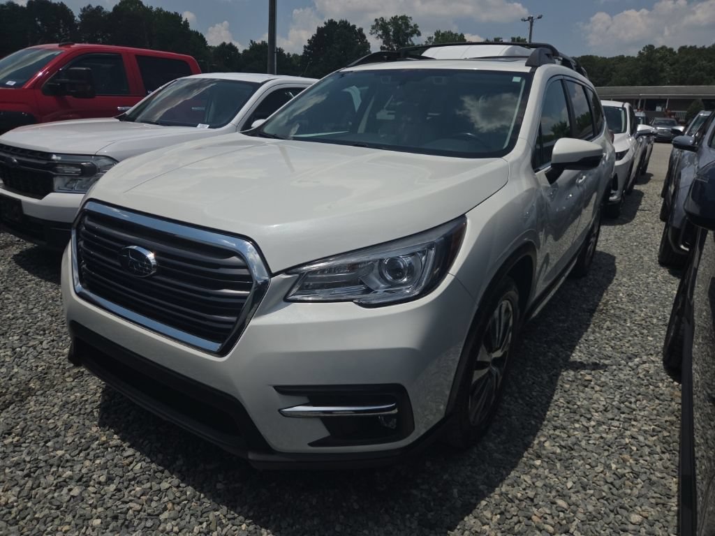 Used 2022 Subaru Ascent Limited w/ Technology Package AWD/4WD image 1