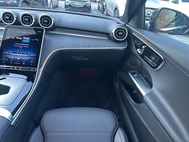 Used 2025 Mercedes-Benz C 300 Sedan image 16