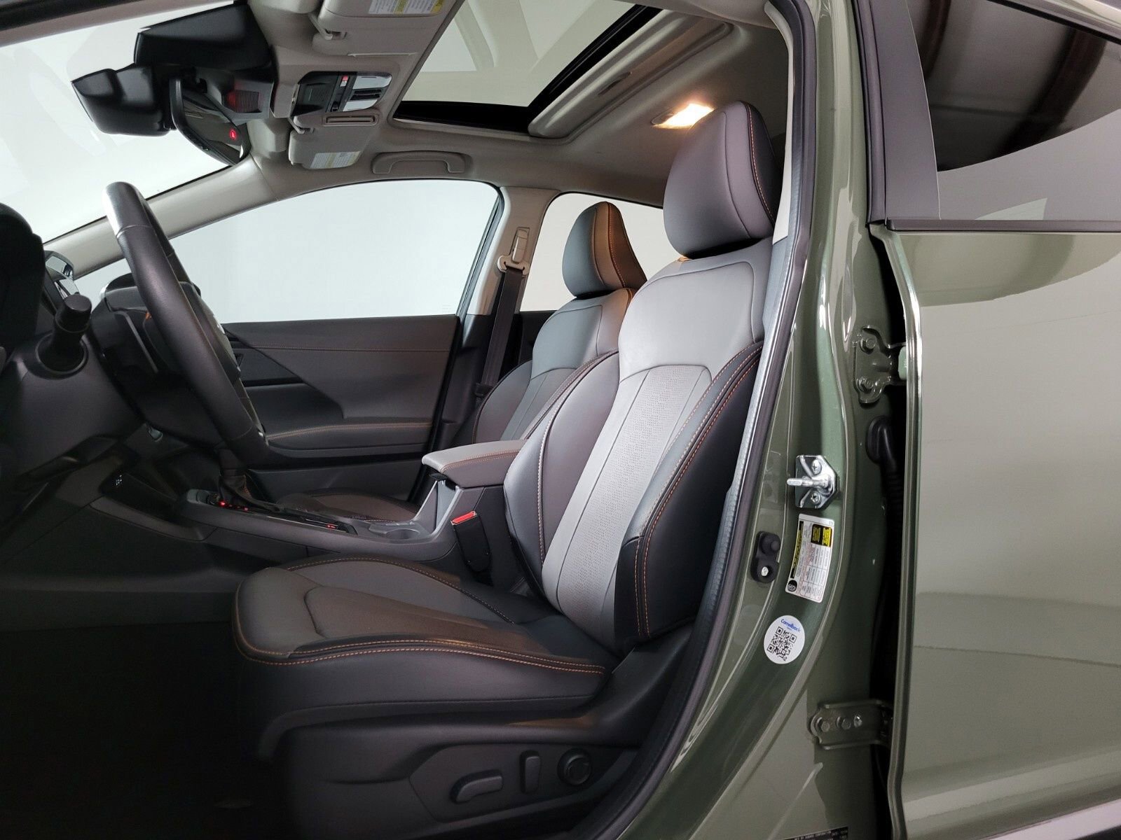 Certified 2025 Subaru Crosstrek 2.5i Limited w/ Popular Package #4A image 13