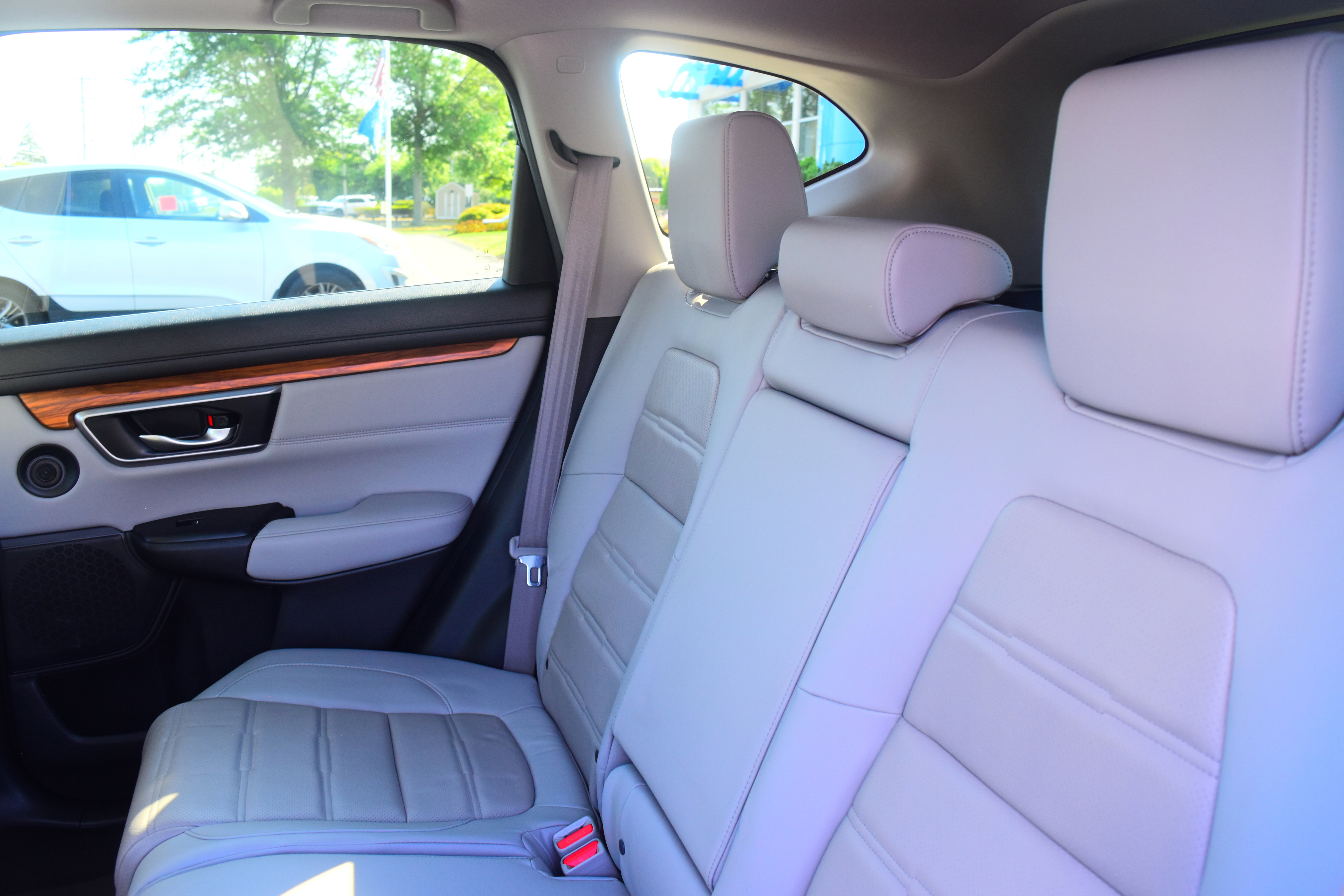 Certified 2018 Honda CR-V Touring image 29