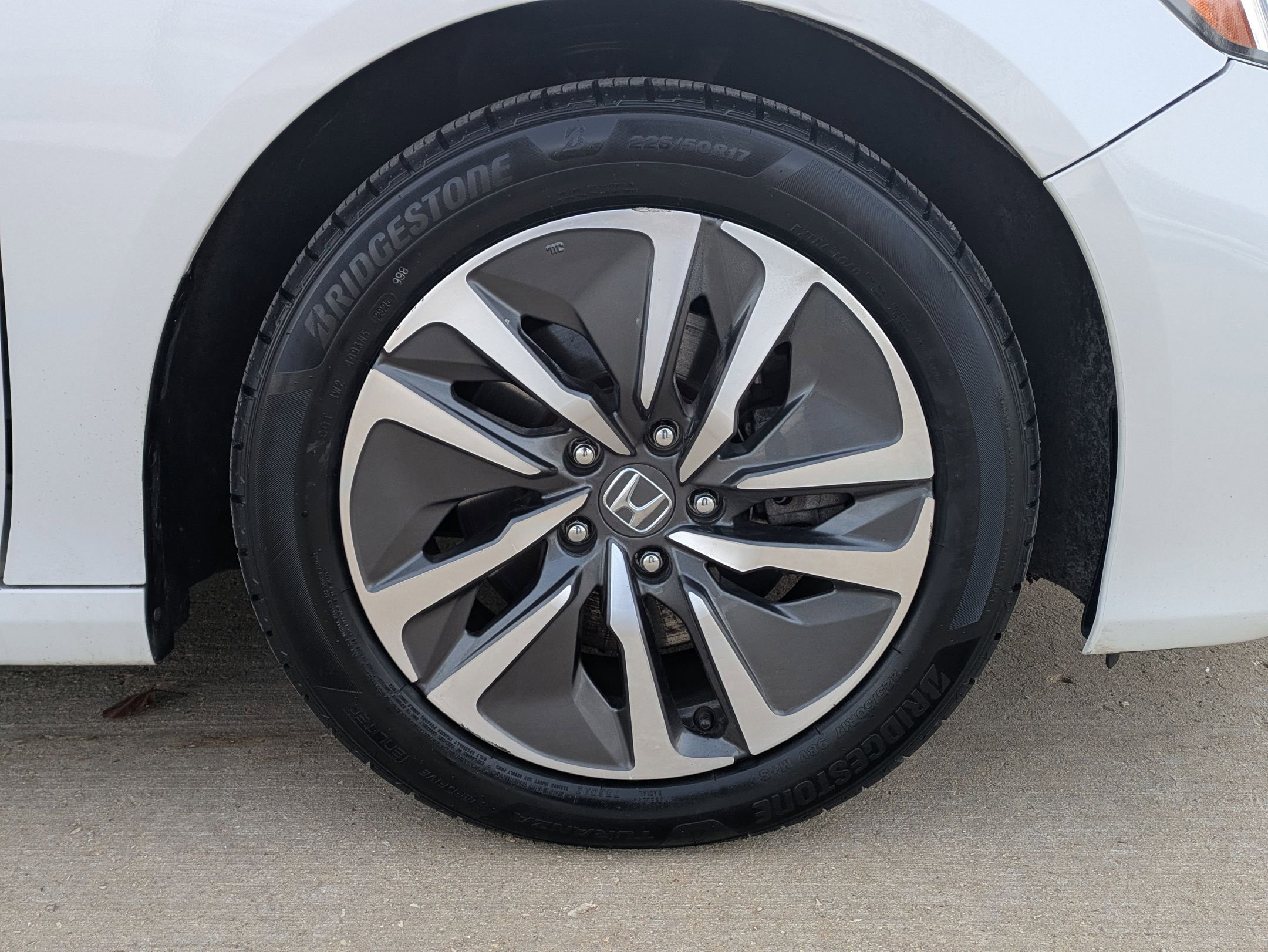 Certified 2019 Honda Accord Touring image 29