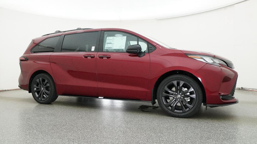 New 2026 Toyota Sienna XSE FWD image 31