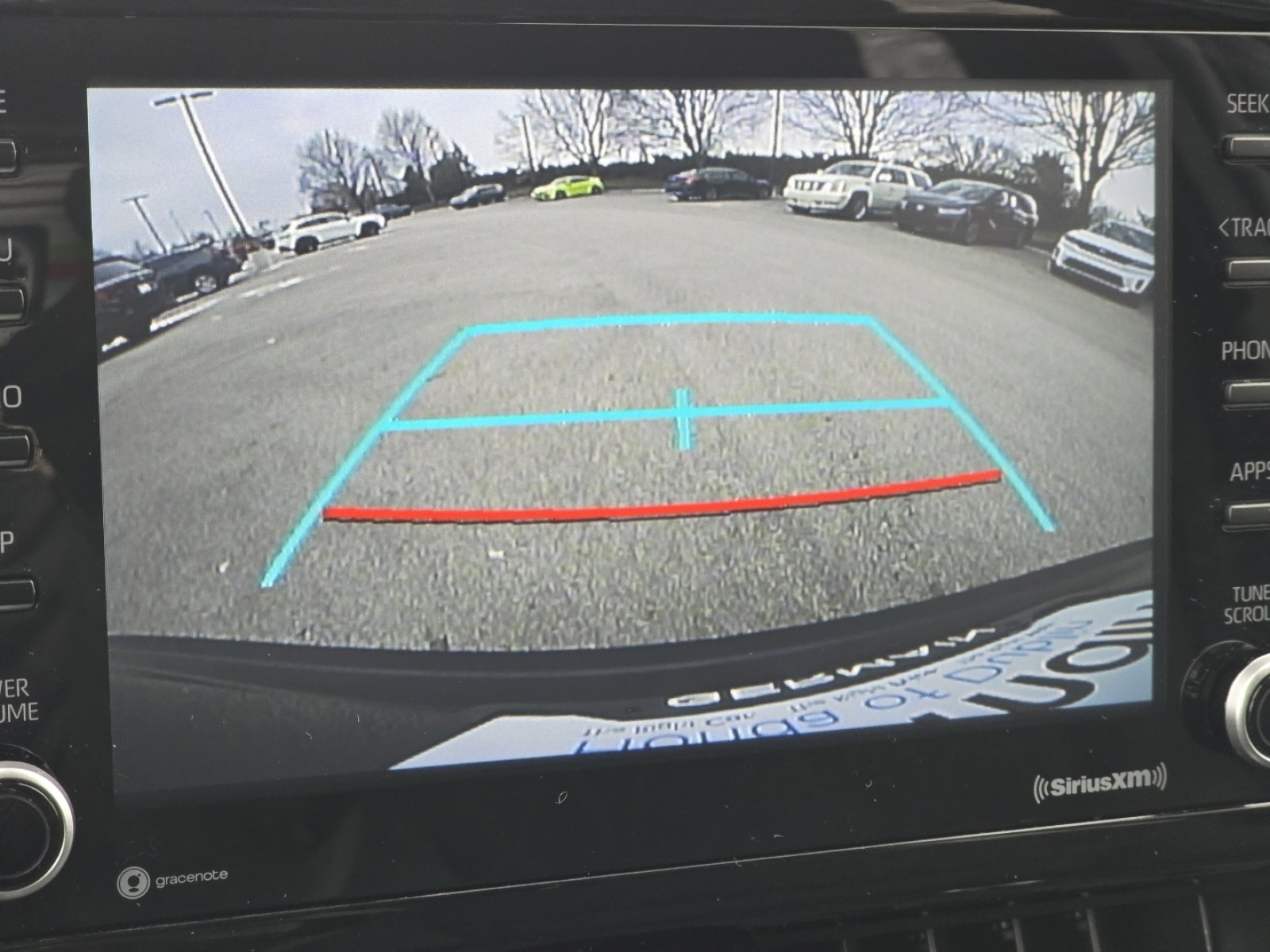 Used 2022 Toyota Corolla Cross LE image 4