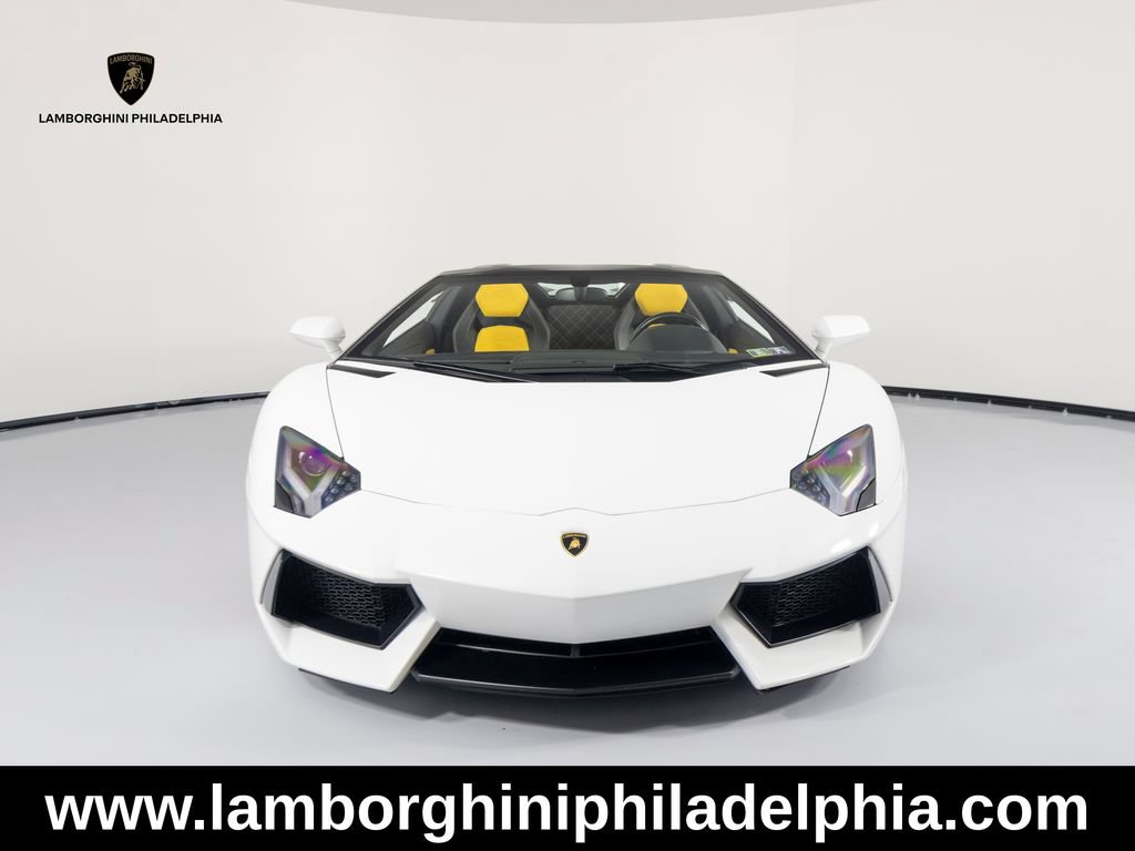 Used 2016 Lamborghini Aventador LP 700-4 AWD/4WD image 9
