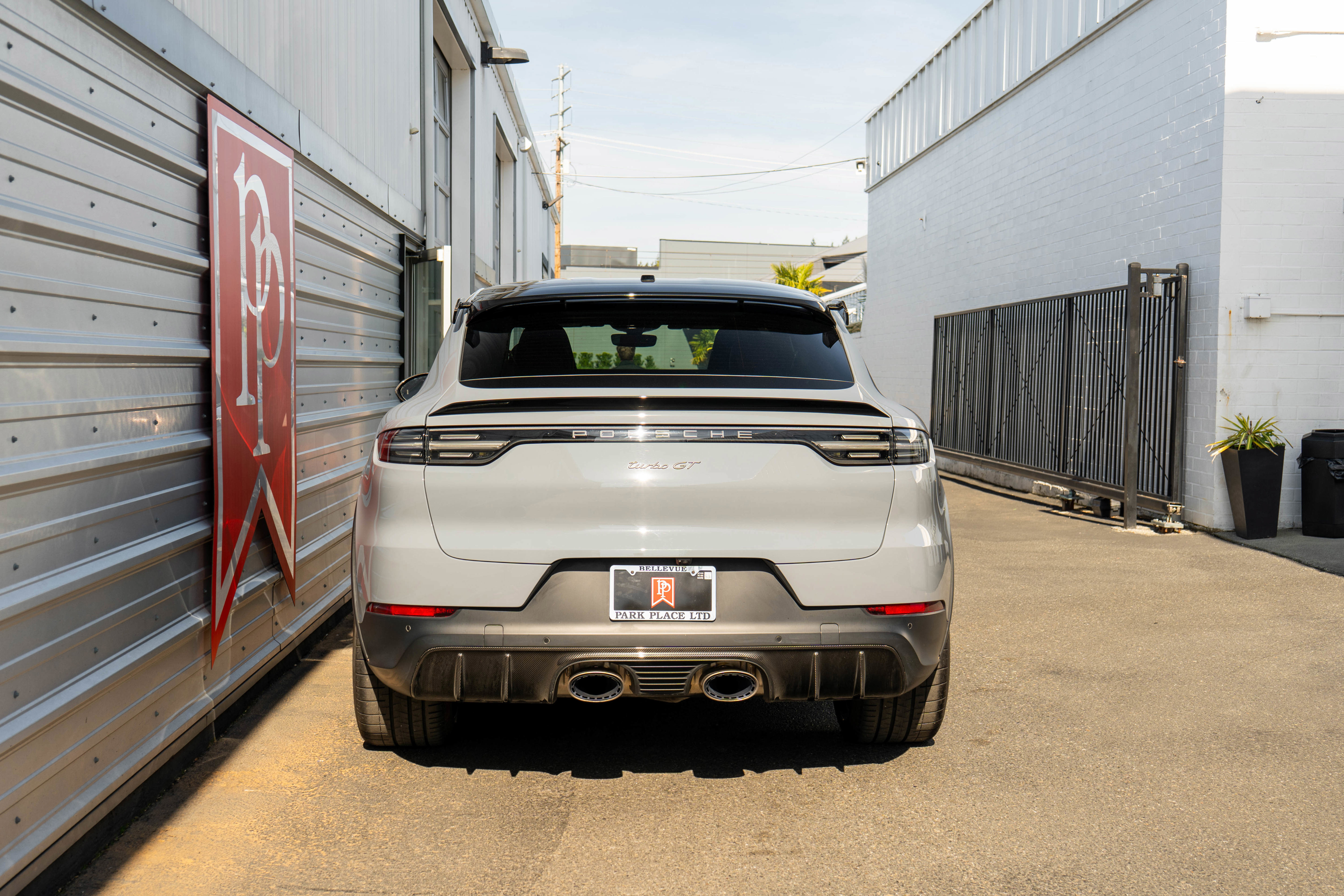 Used 2023 Porsche Cayenne Turbo GT AWD/4WD image 42