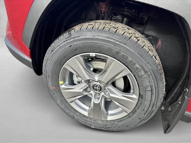 New 2025 Toyota RAV4 XLE image 16