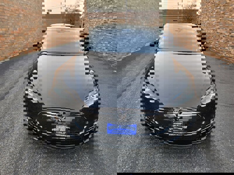 Used 2016 Tesla Model S 70D image 6