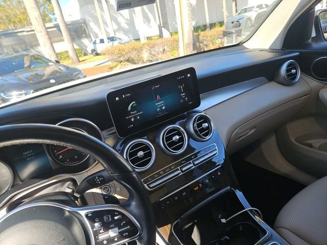 Used 2020 Mercedes-Benz GLC 300 4MATIC w/ Multimedia Package image 3