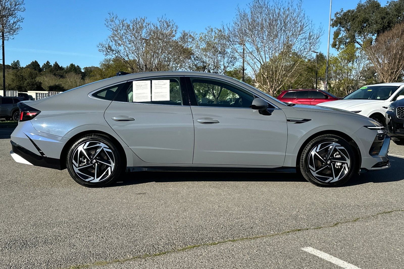 Certified 2025 Hyundai Sonata SEL image 3