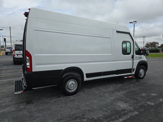 Used 2024 RAM ProMaster 3500 w/ Delivery Van Package image 8